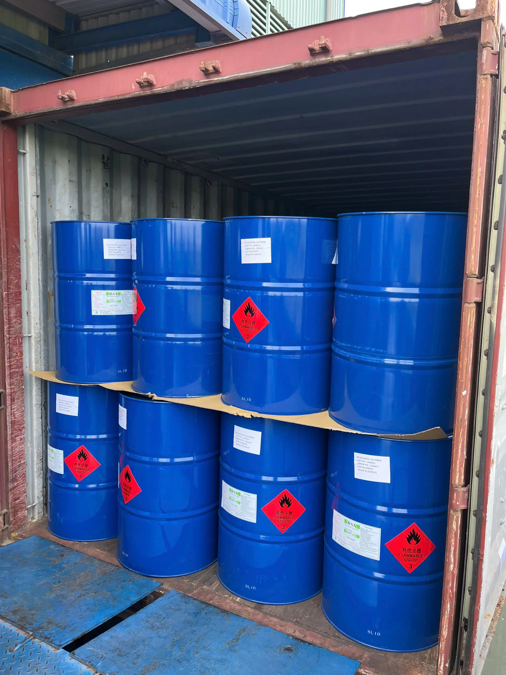 DIMETHYL FORMAMIDE ( DMF )